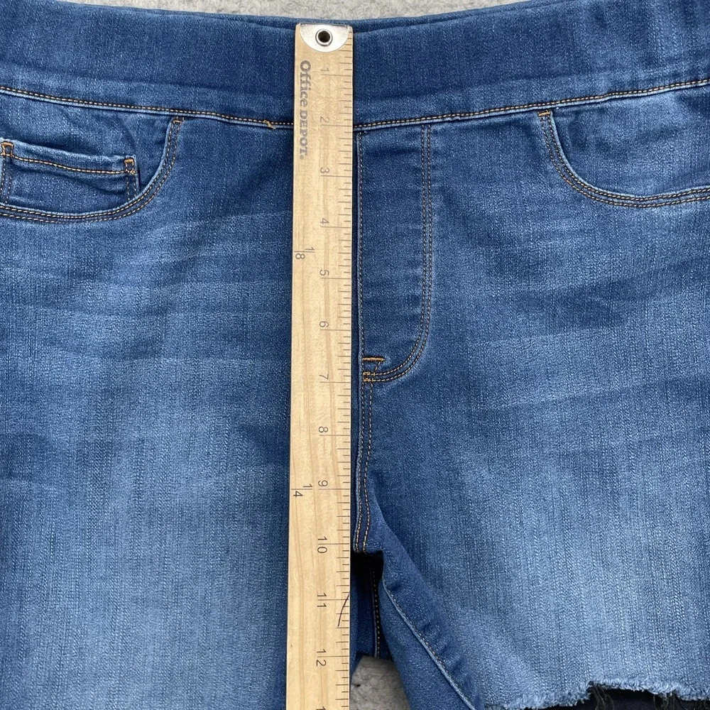 Bandolino Jean Shorts Women's 32 Raw Frayed Comfort Pull On Academia Preppy 90's